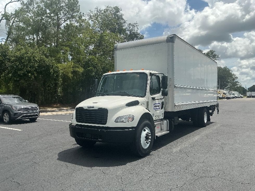 Medium Duty Box Truck-Light and Medium Duty Trucks-Freightliner-2022-M2-Pensacola-FL-330,065\n\t\tmiles-$ 37,000 - Image 3