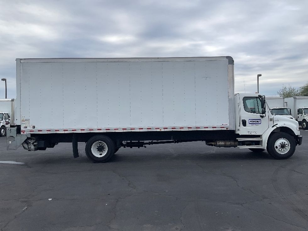 Medium Duty Box Truck-Light and Medium Duty Trucks-Freightliner-2022-M2-Phoenix-AZ-110,074\n\t\tmiles-$ 76,500 - Image 14