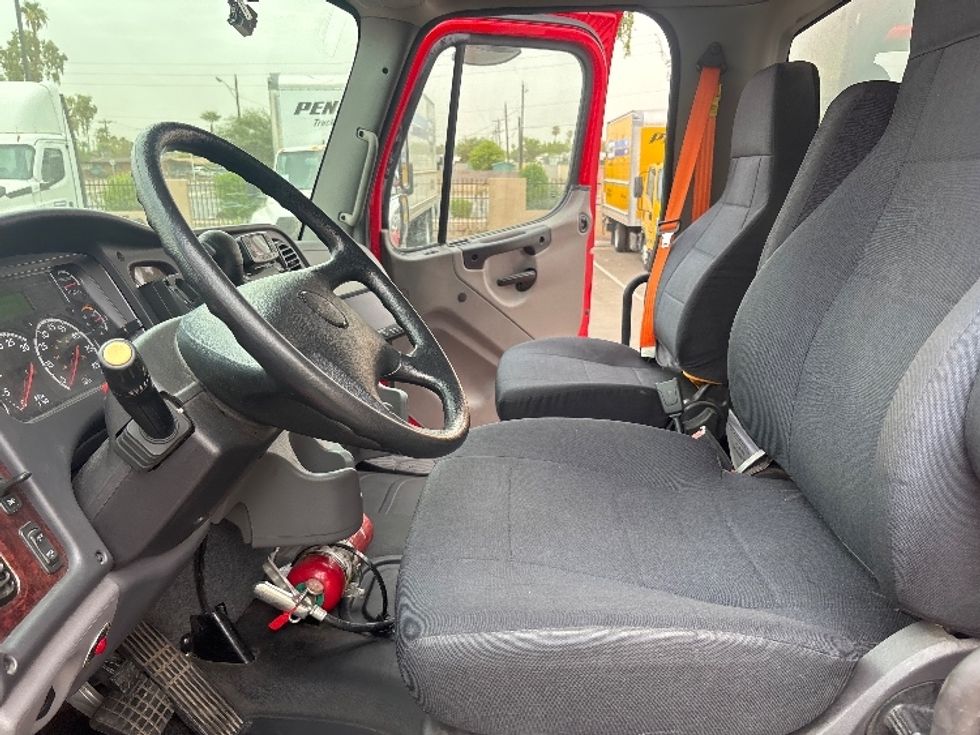 Medium Duty Box Truck-Light and Medium Duty Trucks-Freightliner-2022-M2-Phoenix-AZ-152,287\n\t\tmiles-$ 70,000 - Image 19