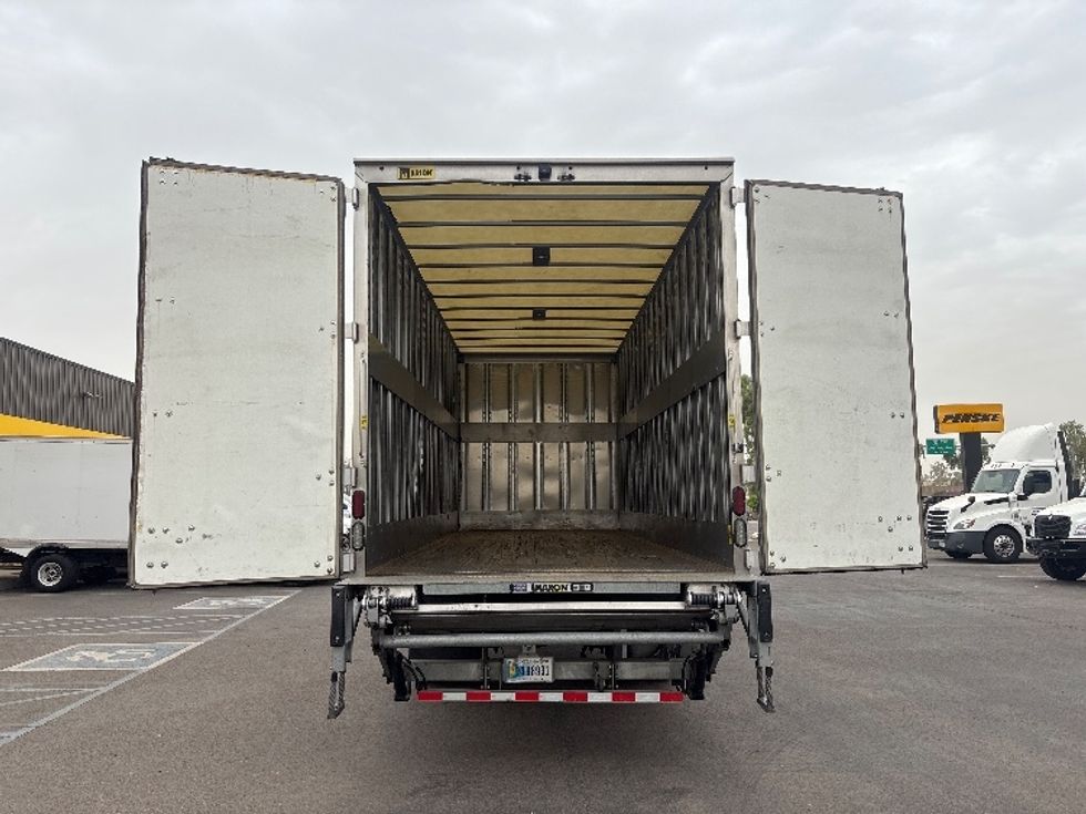 Medium Duty Box Truck-Light and Medium Duty Trucks-Freightliner-2022-M2-Phoenix-AZ-152,287\n\t\tmiles-$ 70,000 - Image 8