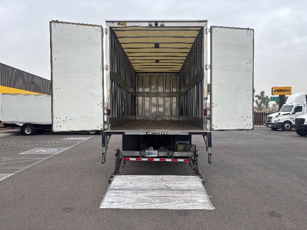 Medium Duty Box Truck-Light and Medium Duty Trucks-Freightliner-2022-M2-Phoenix-AZ-152,287\n\t\tmiles-$ 70,000 - Image 9