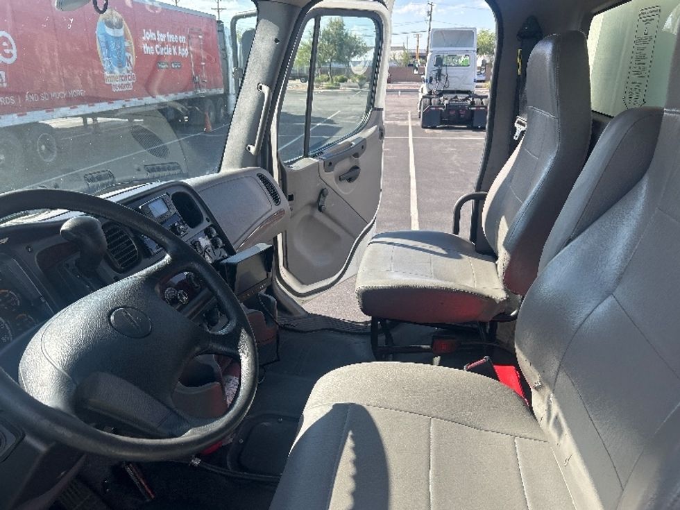 Medium Duty Box Truck-Light and Medium Duty Trucks-Freightliner-2022-M2-Phoenix-AZ-154,516\n\t\tmiles-$ 73,500 - Image 18