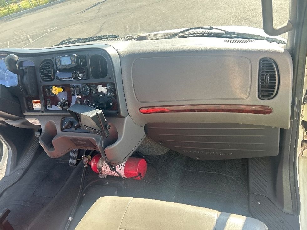 Medium Duty Box Truck-Light and Medium Duty Trucks-Freightliner-2022-M2-Phoenix-AZ-154,516\n\t\tmiles-$ 73,500 - Image 20