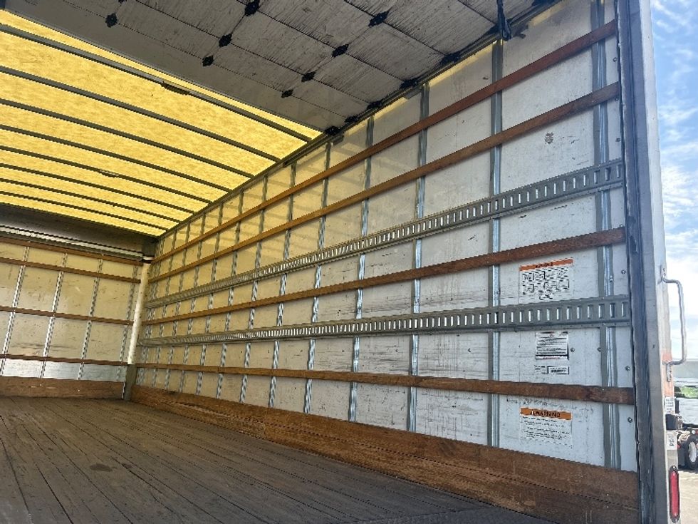 Medium Duty Box Truck-Light and Medium Duty Trucks-Freightliner-2022-M2-Phoenix-AZ-170,374\n\t\tmiles-$ 71,000 - Image 12