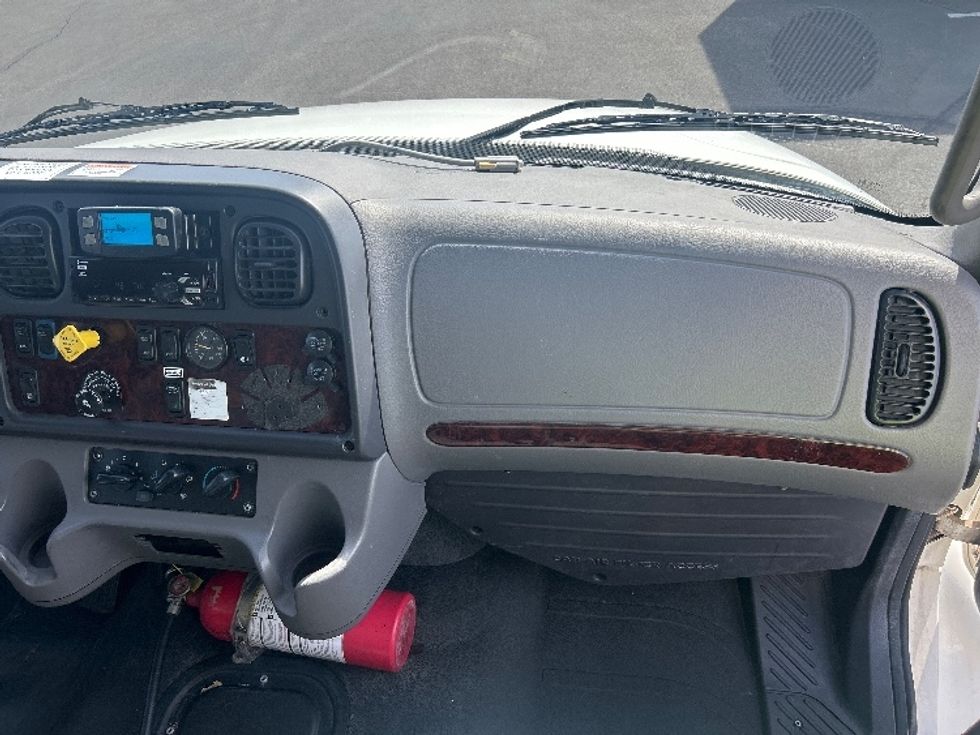 Medium Duty Box Truck-Light and Medium Duty Trucks-Freightliner-2022-M2-Phoenix-AZ-170,374\n\t\tmiles-$ 71,000 - Image 21