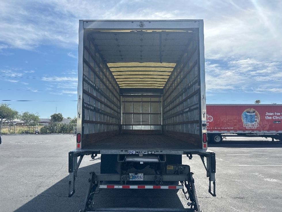 Medium Duty Box Truck-Light and Medium Duty Trucks-Freightliner-2022-M2-Phoenix-AZ-170,374\n\t\tmiles-$ 71,000 - Image 8