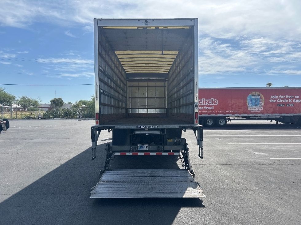 Medium Duty Box Truck-Light and Medium Duty Trucks-Freightliner-2022-M2-Phoenix-AZ-170,374\n\t\tmiles-$ 71,000 - Image 9