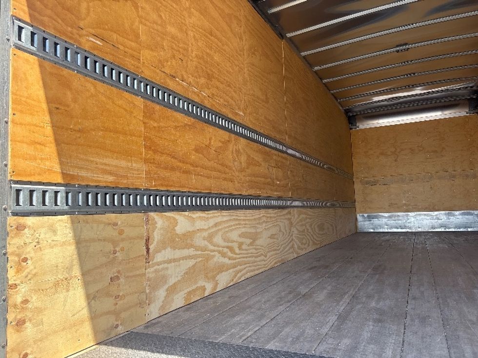 Medium Duty Box Truck-Light and Medium Duty Trucks-Freightliner-2022-M2-Phoenix-AZ-186,519\n\t\tmiles-$ 63,500 - Image 11