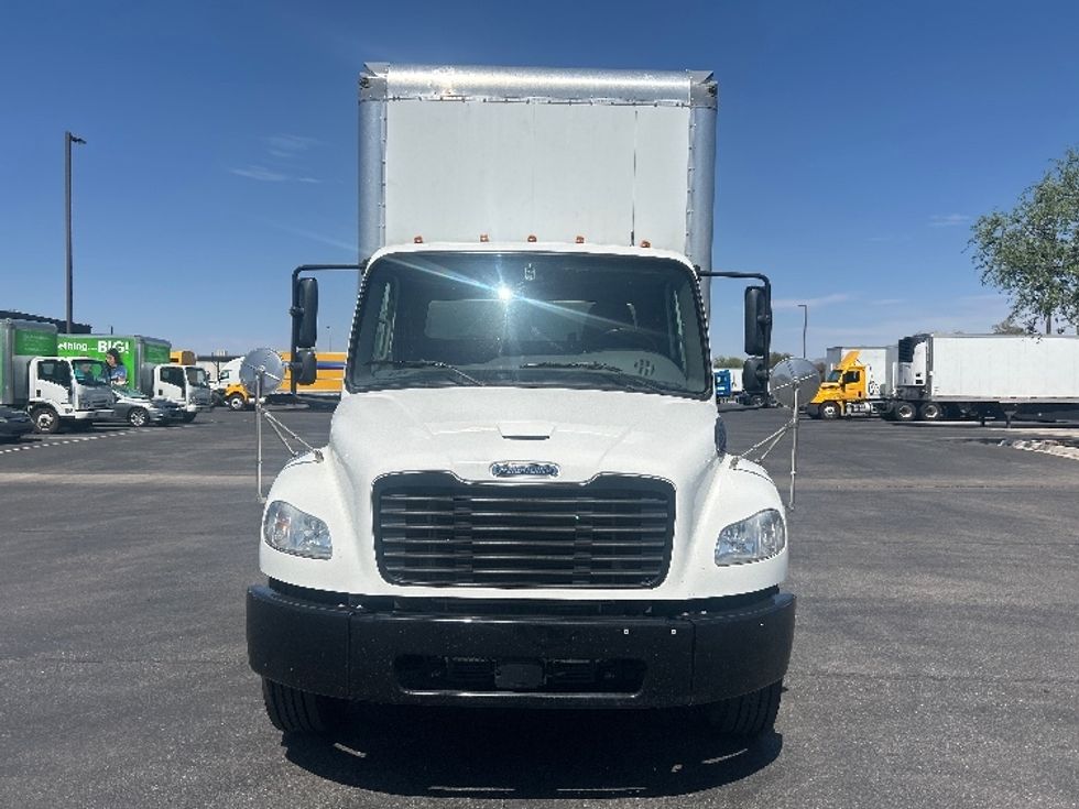 Medium Duty Box Truck-Light and Medium Duty Trucks-Freightliner-2022-M2-Phoenix-AZ-192,117\n\t\tmiles-$ 56,500 - Image 2