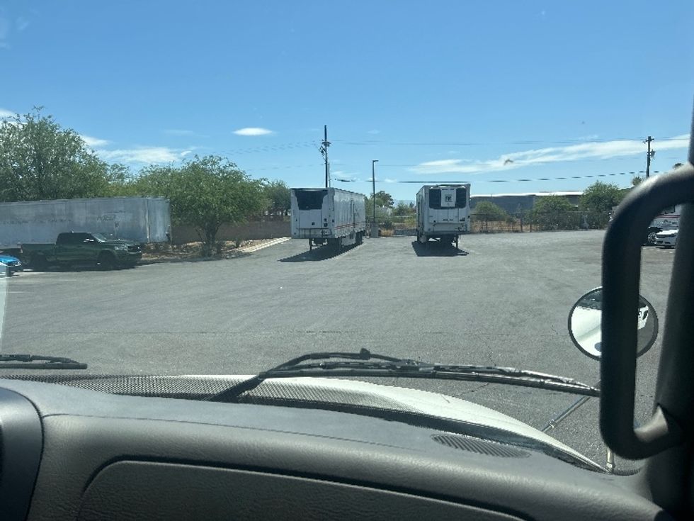 Medium Duty Box Truck-Light and Medium Duty Trucks-Freightliner-2022-M2-Phoenix-AZ-192,117\n\t\tmiles-$ 56,500 - Image 20