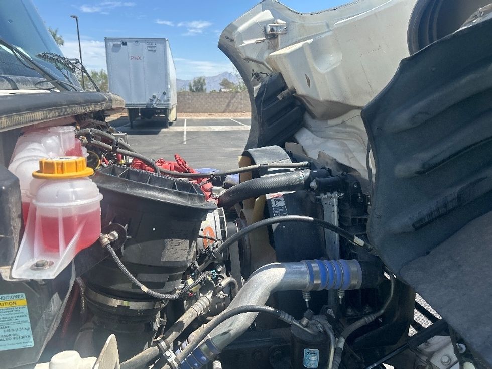 Medium Duty Box Truck-Light and Medium Duty Trucks-Freightliner-2022-M2-Phoenix-AZ-192,117\n\t\tmiles-$ 56,500 - Image 22