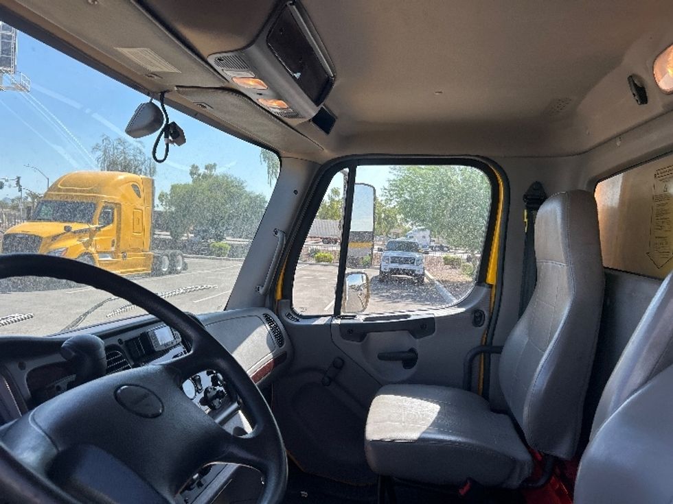Medium Duty Box Truck-Light and Medium Duty Trucks-Freightliner-2022-M2-Phoenix-AZ-213,642\n\t\tmiles-$ 62,000 - Image 19