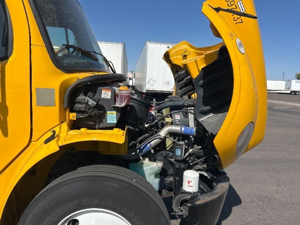 Medium Duty Box Truck-Light and Medium Duty Trucks-Freightliner-2022-M2-Phoenix-AZ-213,642\n\t\tmiles-$ 62,000 - Image 23