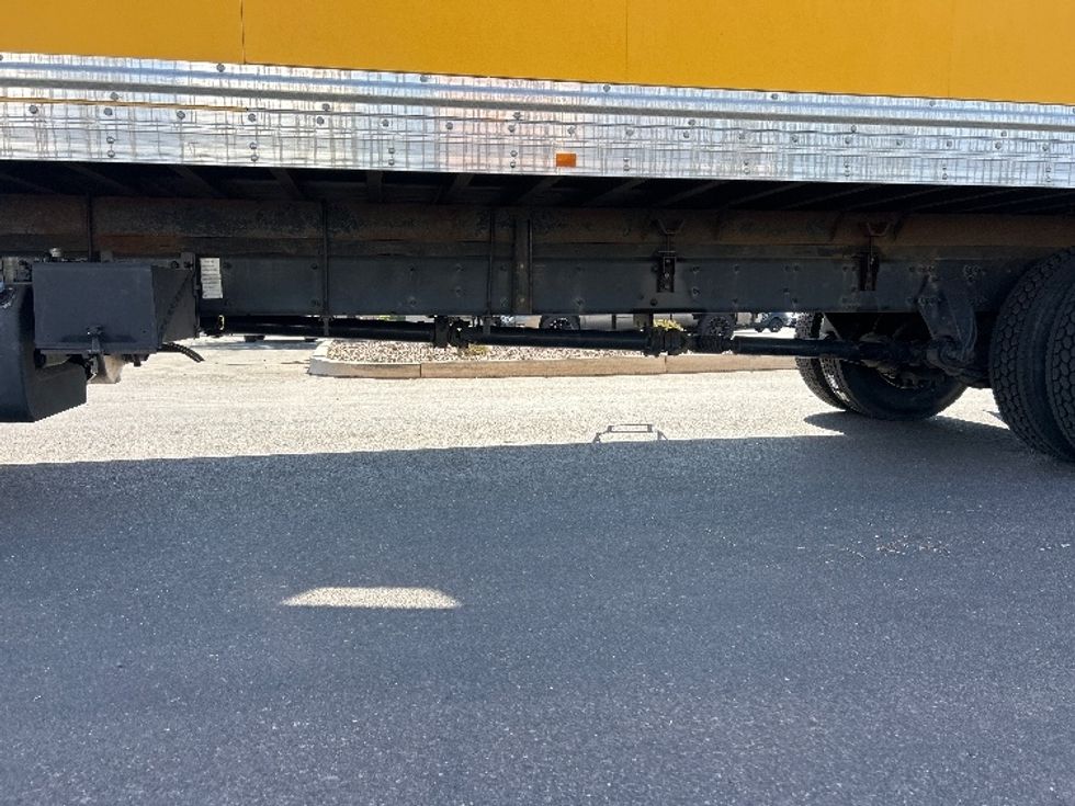 Medium Duty Box Truck-Light and Medium Duty Trucks-Freightliner-2022-M2-Phoenix-AZ-213,642\n\t\tmiles-$ 62,000 - Image 5
