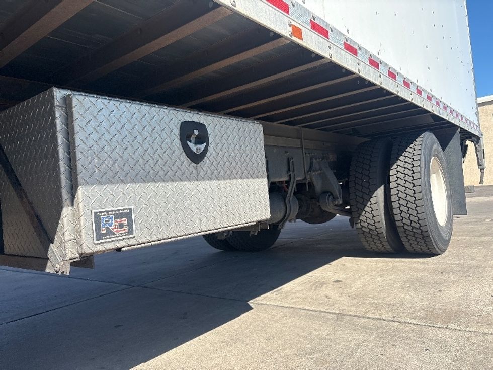 Medium Duty Box Truck-Light and Medium Duty Trucks-Freightliner-2022-M2-Phoenix-AZ-323,027\n\t\tmiles-$ 34,750 - Image 5
