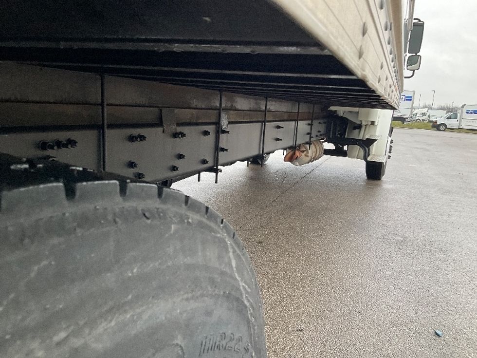 Medium Duty Box Truck-Light and Medium Duty Trucks-Freightliner-2022-M2-Piqua-OH-193,840\n\t\tmiles-$ 61,750 - Image 14