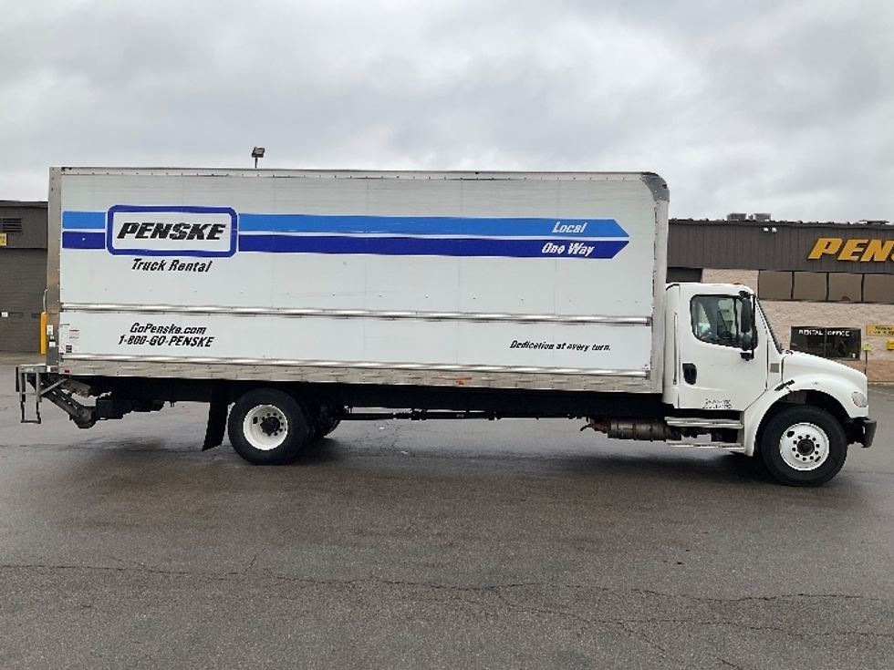 Medium Duty Box Truck-Light and Medium Duty Trucks-Freightliner-2022-M2-Piqua-OH-193,840\n\t\tmiles-$ 61,750 - Image 15