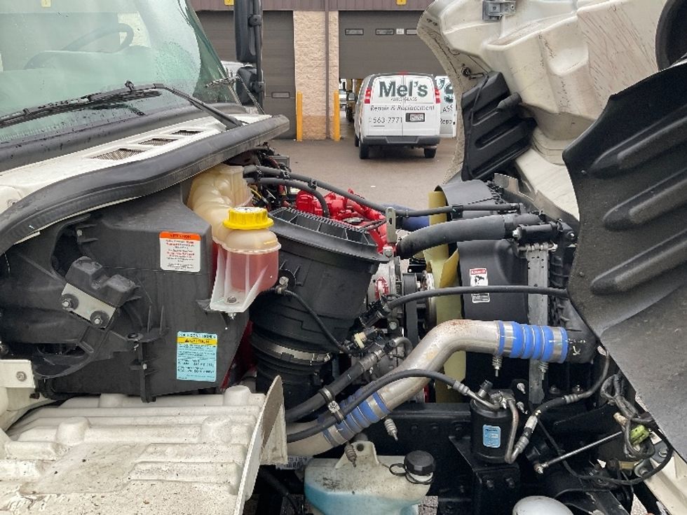 Medium Duty Box Truck-Light and Medium Duty Trucks-Freightliner-2022-M2-Piqua-OH-193,840\n\t\tmiles-$ 61,750 - Image 23