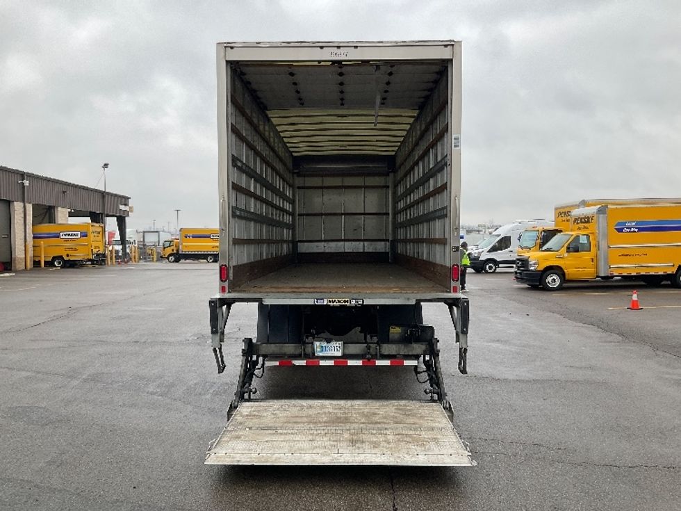 Medium Duty Box Truck-Light and Medium Duty Trucks-Freightliner-2022-M2-Piqua-OH-193,840\n\t\tmiles-$ 61,750 - Image 9