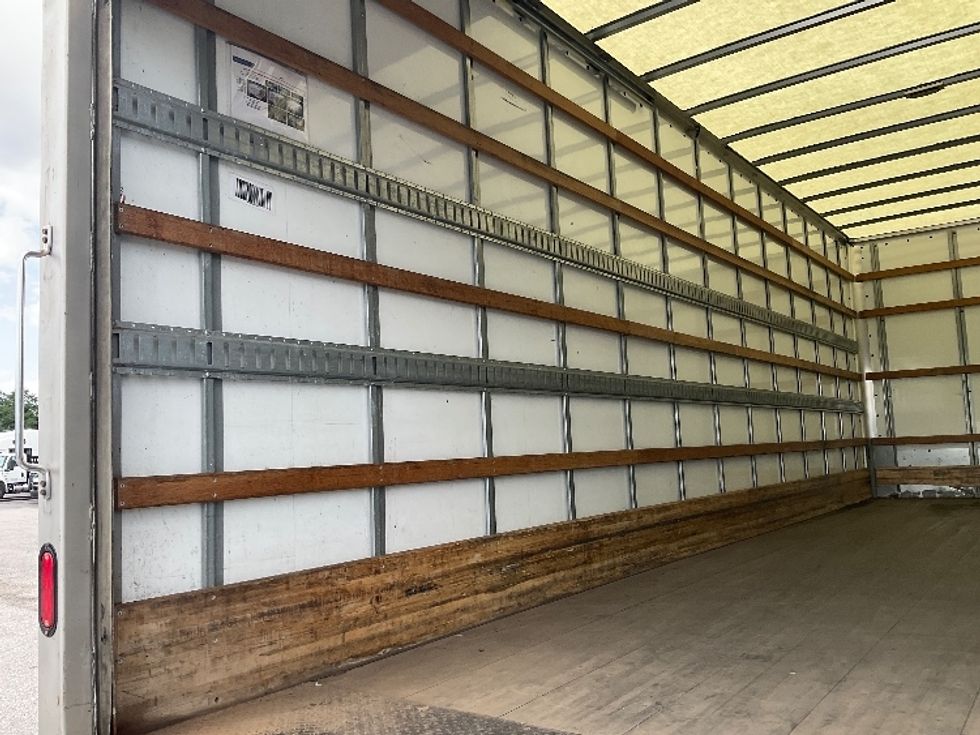Medium Duty Box Truck-Light and Medium Duty Trucks-Freightliner-2022-M2-Piqua-OH-207,648\n\t\tmiles-$ 54,000 - Image 11