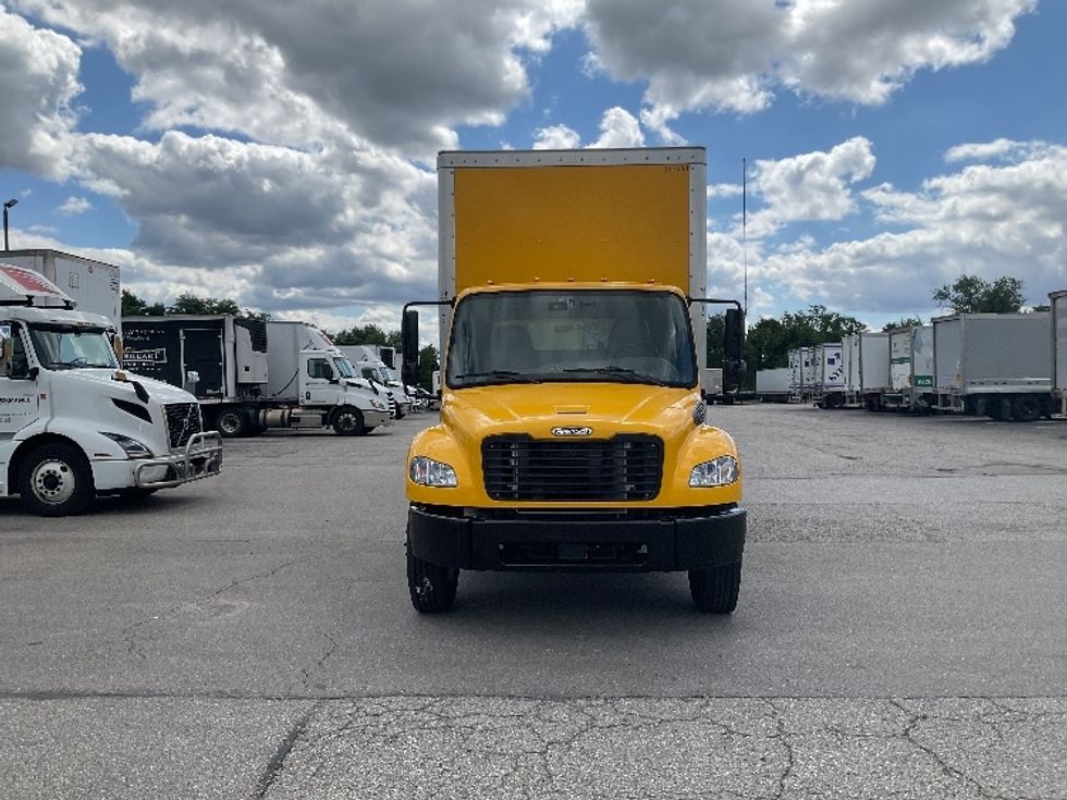 Medium Duty Box Truck-Light and Medium Duty Trucks-Freightliner-2022-M2-Piqua-OH-207,648\n\t\tmiles-$ 54,000 - Image 2