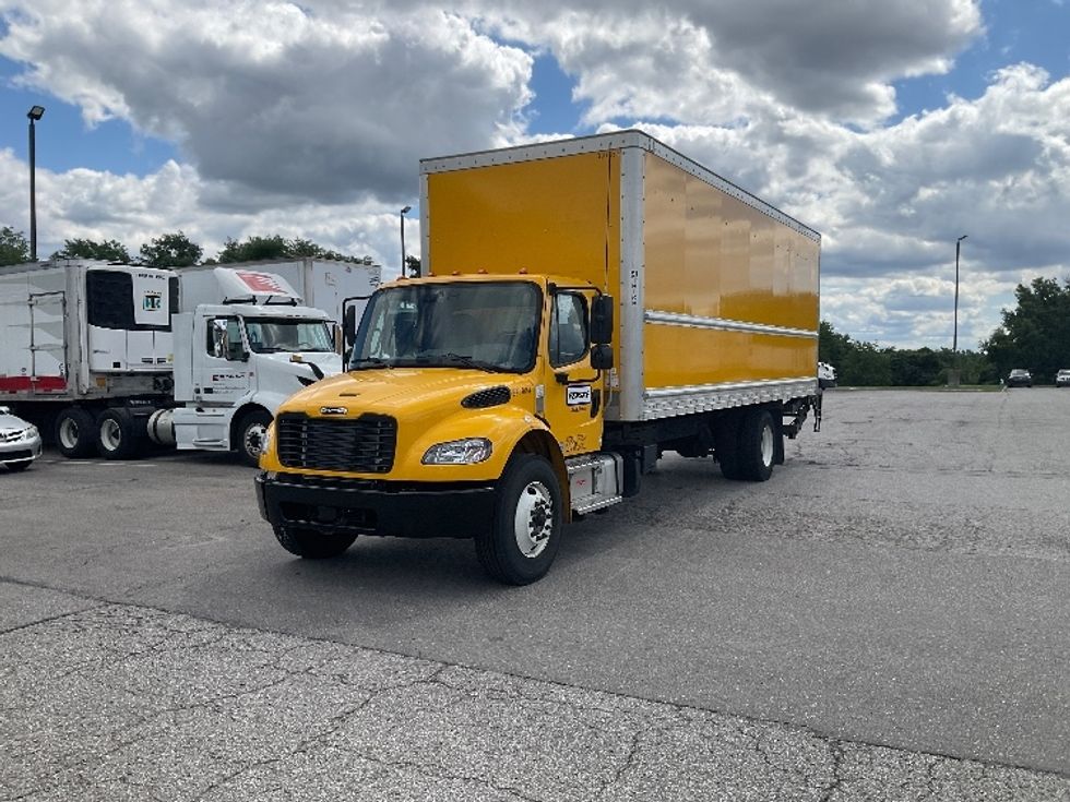 Medium Duty Box Truck-Light and Medium Duty Trucks-Freightliner-2022-M2-Piqua-OH-207,648\n\t\tmiles-$ 54,000 - Image 3