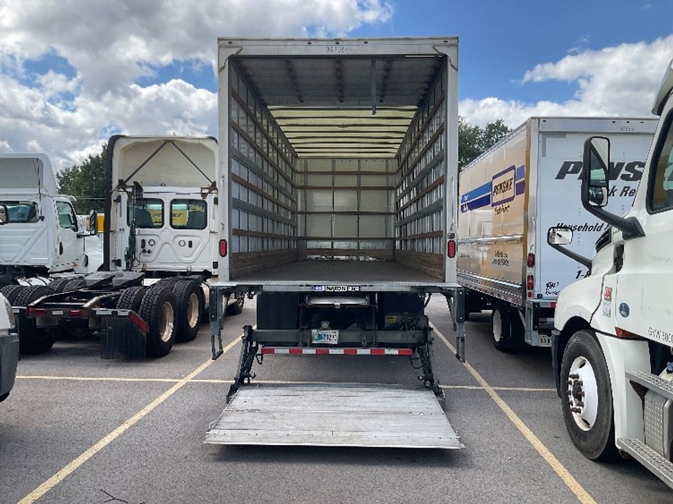 Medium Duty Box Truck-Light and Medium Duty Trucks-Freightliner-2022-M2-Piqua-OH-207,648\n\t\tmiles-$ 54,000 - Image 9