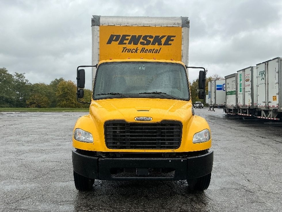 Medium Duty Box Truck-Light and Medium Duty Trucks-Freightliner-2022-M2-Piqua-OH-221,954\n\t\tmiles-$ 53,250 - Image 2
