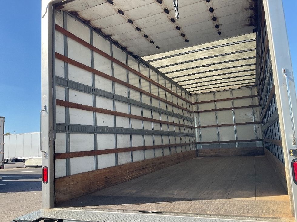 Medium Duty Box Truck-Light and Medium Duty Trucks-Freightliner-2022-M2-Piqua-OH-264,552\n\t\tmiles-$ 45,000 - Image 11