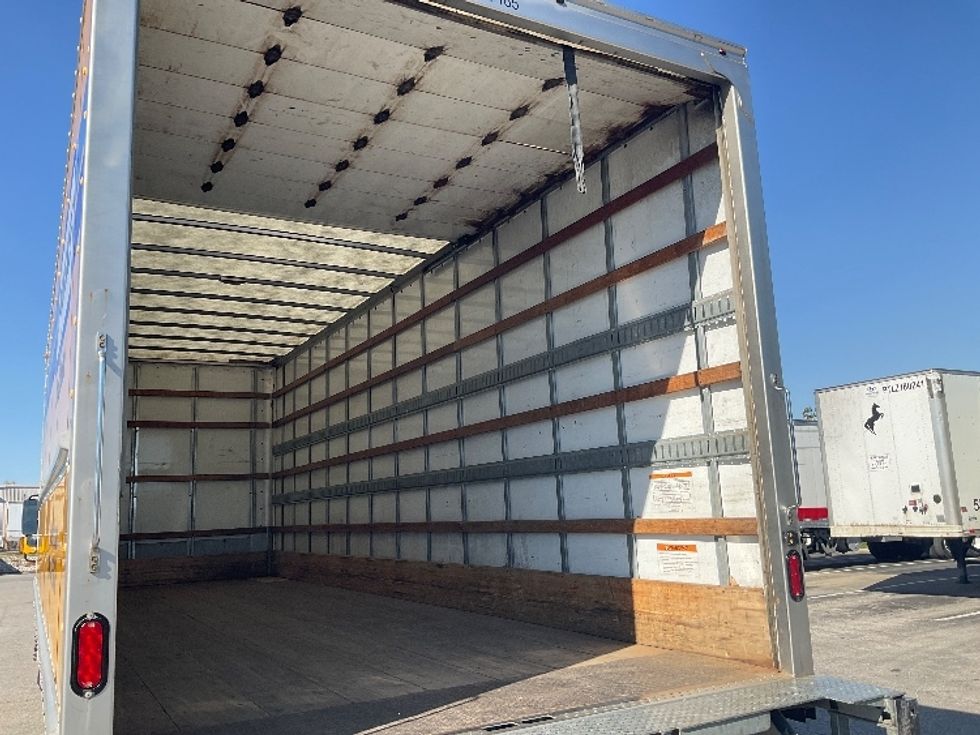 Medium Duty Box Truck-Light and Medium Duty Trucks-Freightliner-2022-M2-Piqua-OH-264,552\n\t\tmiles-$ 45,000 - Image 12