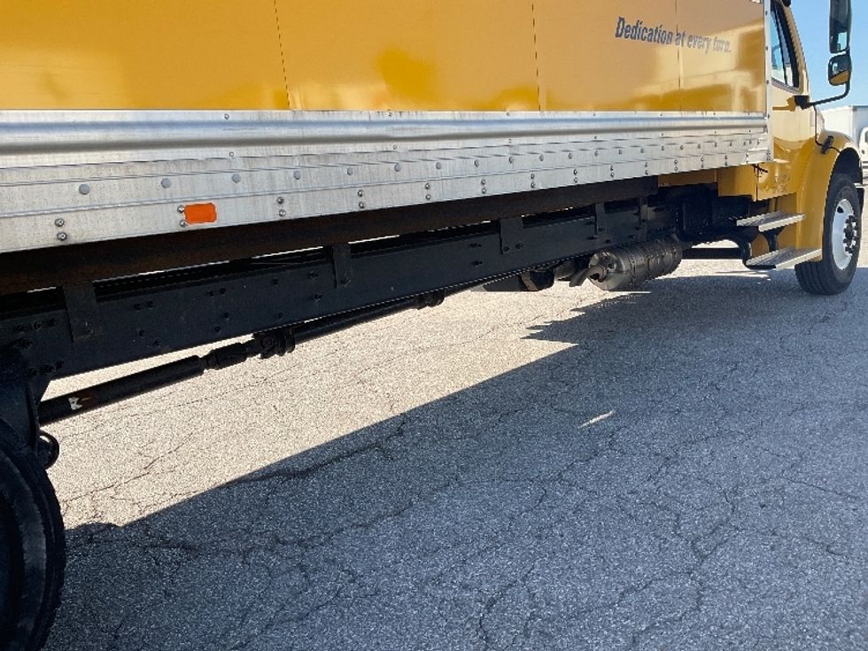 Medium Duty Box Truck-Light and Medium Duty Trucks-Freightliner-2022-M2-Piqua-OH-264,552\n\t\tmiles-$ 45,000 - Image 15