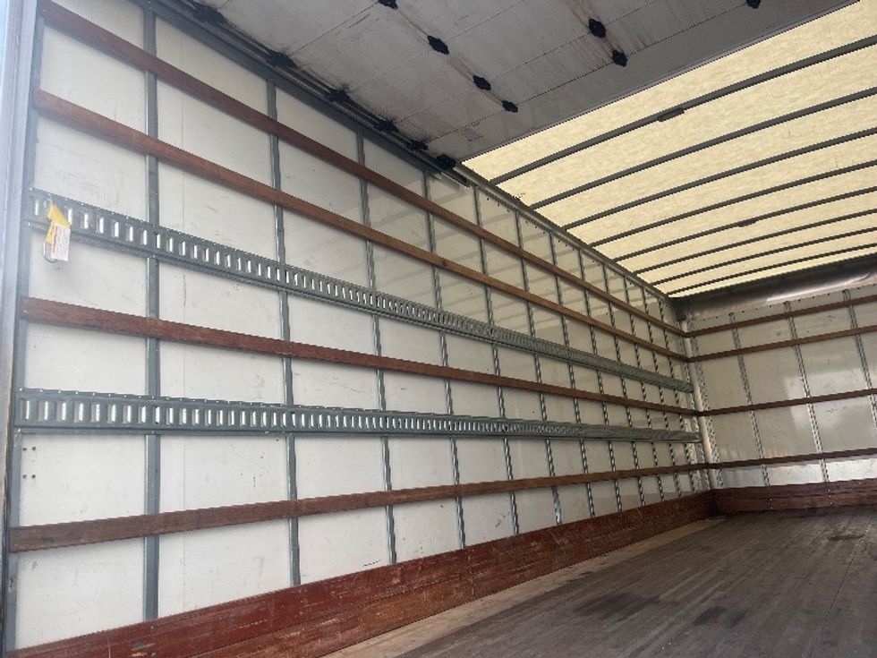 Medium Duty Box Truck-Light and Medium Duty Trucks-Freightliner-2022-M2-Pompano Beach-FL-212,238\n\t\tmiles-$ 51,250 - Image 11