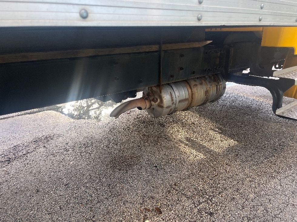 Medium Duty Box Truck-Light and Medium Duty Trucks-Freightliner-2022-M2-Pompano Beach-FL-212,238\n\t\tmiles-$ 51,250 - Image 14