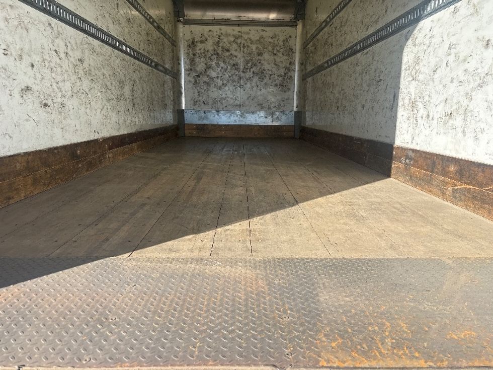 Medium Duty Box Truck-Light and Medium Duty Trucks-Freightliner-2022-M2-Poplar Bluff-MO-258,010\n\t\tmiles-$ 47,000 - Image 10