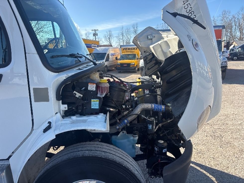 Medium Duty Box Truck-Light and Medium Duty Trucks-Freightliner-2022-M2-Poplar Bluff-MO-258,010\n\t\tmiles-$ 47,000 - Image 23
