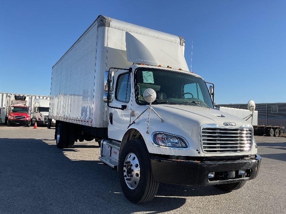 Medium Duty Box Truck-Light and Medium Duty Trucks-Freightliner-2022-M2-Poplar Bluff-MO-369,981\n\t\tmiles-$ 26,250 - Image 1