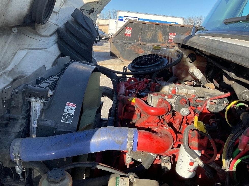 Medium Duty Box Truck-Light and Medium Duty Trucks-Freightliner-2022-M2-Poplar Bluff-MO-369,981\n\t\tmiles-$ 26,250 - Image 23