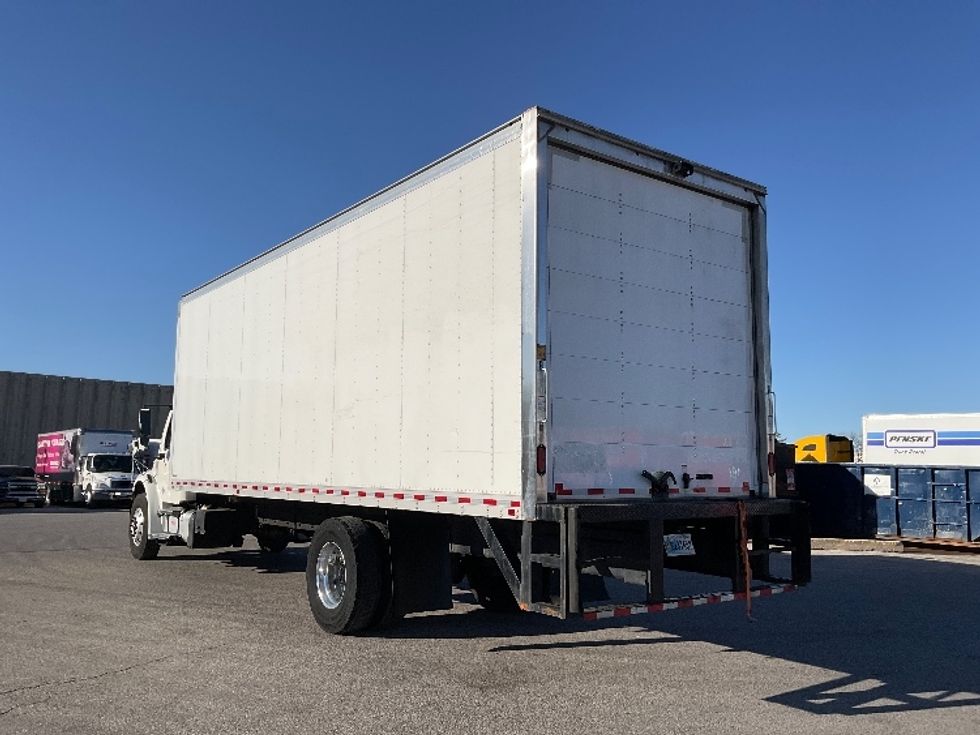 Medium Duty Box Truck-Light and Medium Duty Trucks-Freightliner-2022-M2-Poplar Bluff-MO-369,981\n\t\tmiles-$ 26,250 - Image 6
