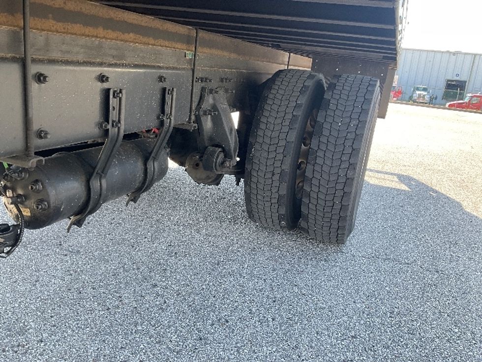 Medium Duty Box Truck-Light and Medium Duty Trucks-Freightliner-2022-M2-Poplar Bluff-MO-383,614\n\t\tmiles-$ 28,250 - Image 5