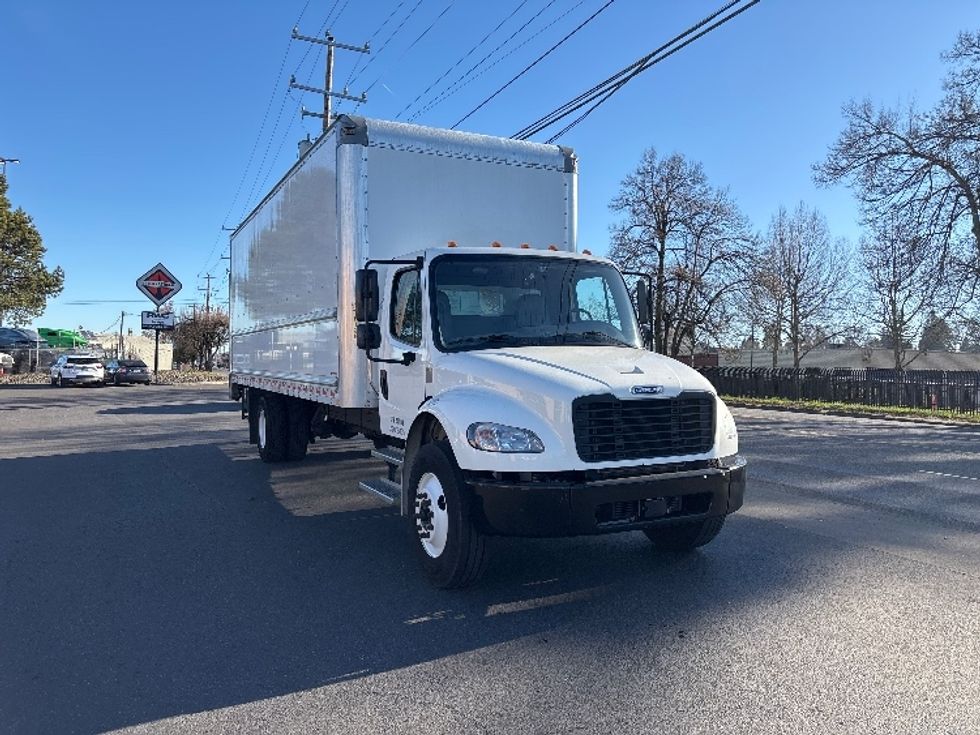 Medium Duty Box Truck-Light and Medium Duty Trucks-Freightliner-2022-M2-Portland-OR-112,837\n\t\tmiles-$ 76,000 - Image 1