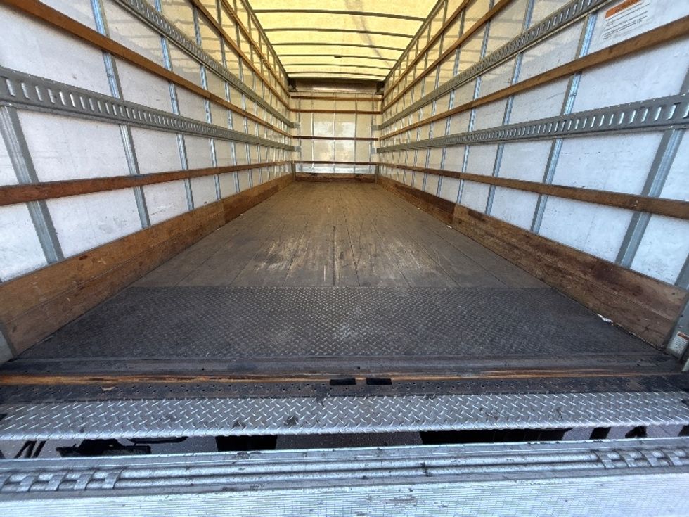 Medium Duty Box Truck-Light and Medium Duty Trucks-Freightliner-2022-M2-Portland-OR-112,837\n\t\tmiles-$ 76,000 - Image 10