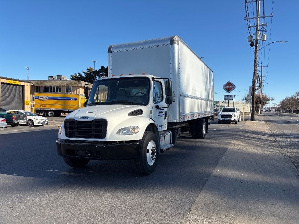 Medium Duty Box Truck-Light and Medium Duty Trucks-Freightliner-2022-M2-Portland-OR-112,837\n\t\tmiles-$ 76,000 - Image 3