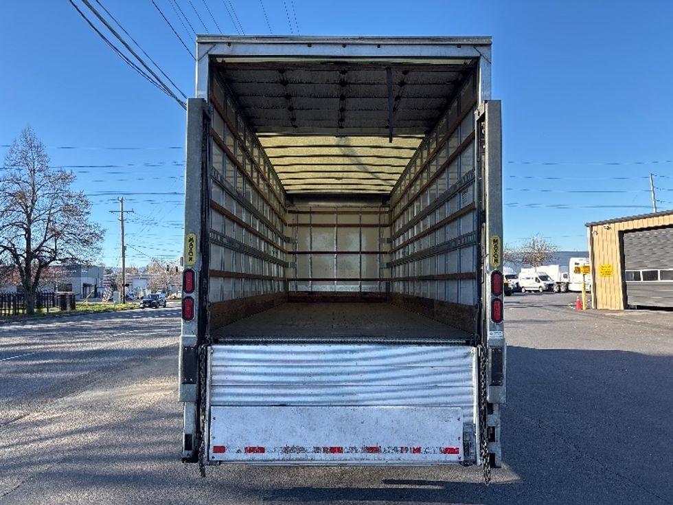 Medium Duty Box Truck-Light and Medium Duty Trucks-Freightliner-2022-M2-Portland-OR-112,837\n\t\tmiles-$ 76,000 - Image 8