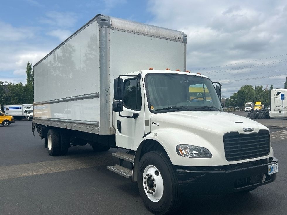 Medium Duty Box Truck-Light and Medium Duty Trucks-Freightliner-2022-M2-Portland-OR-151,075\n\t\tmiles-$ 72,250 - Image 1