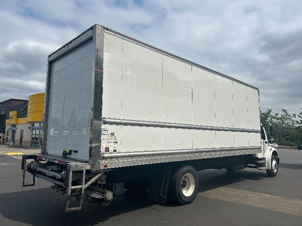 Medium Duty Box Truck-Light and Medium Duty Trucks-Freightliner-2022-M2-Portland-OR-151,075\n\t\tmiles-$ 72,250 - Image 13