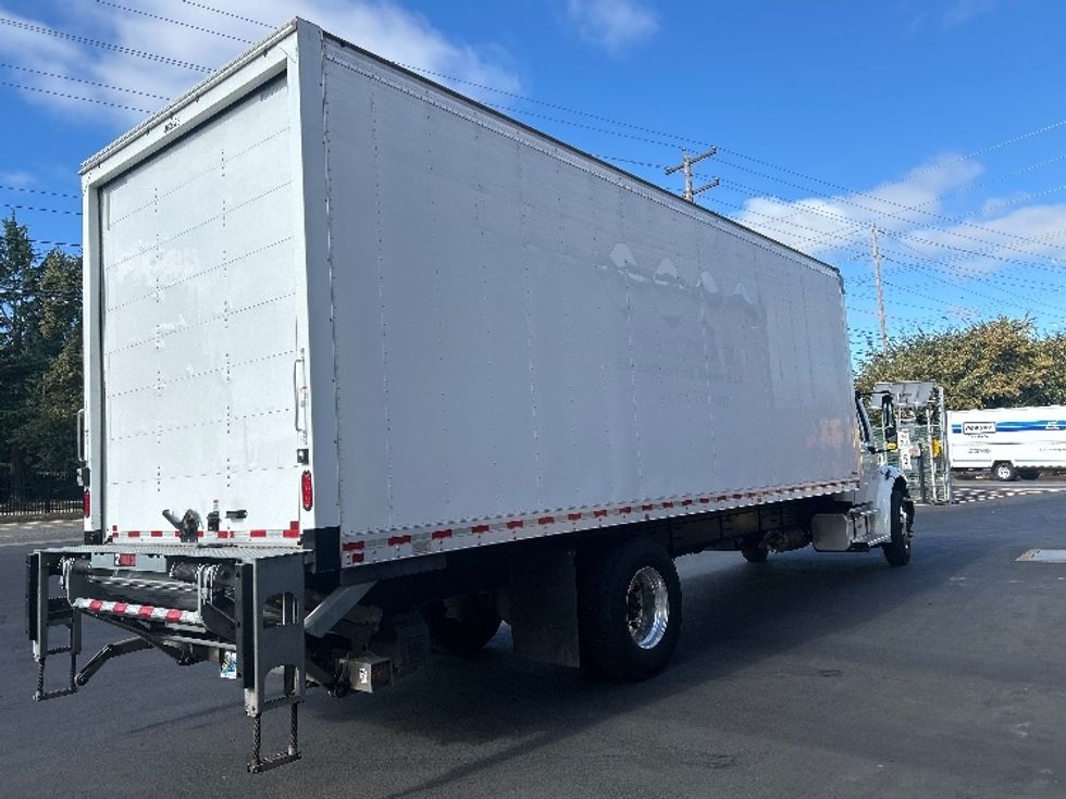 Medium Duty Box Truck-Light and Medium Duty Trucks-Freightliner-2022-M2-Portland-OR-184,549\n\t\tmiles-$ 68,000 - Image 13