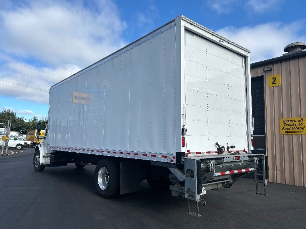 Medium Duty Box Truck-Light and Medium Duty Trucks-Freightliner-2022-M2-Portland-OR-184,549\n\t\tmiles-$ 68,000 - Image 6