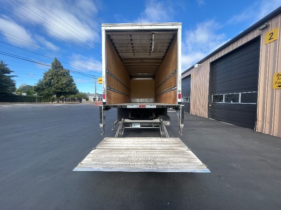 Medium Duty Box Truck-Light and Medium Duty Trucks-Freightliner-2022-M2-Portland-OR-184,549\n\t\tmiles-$ 68,000 - Image 9
