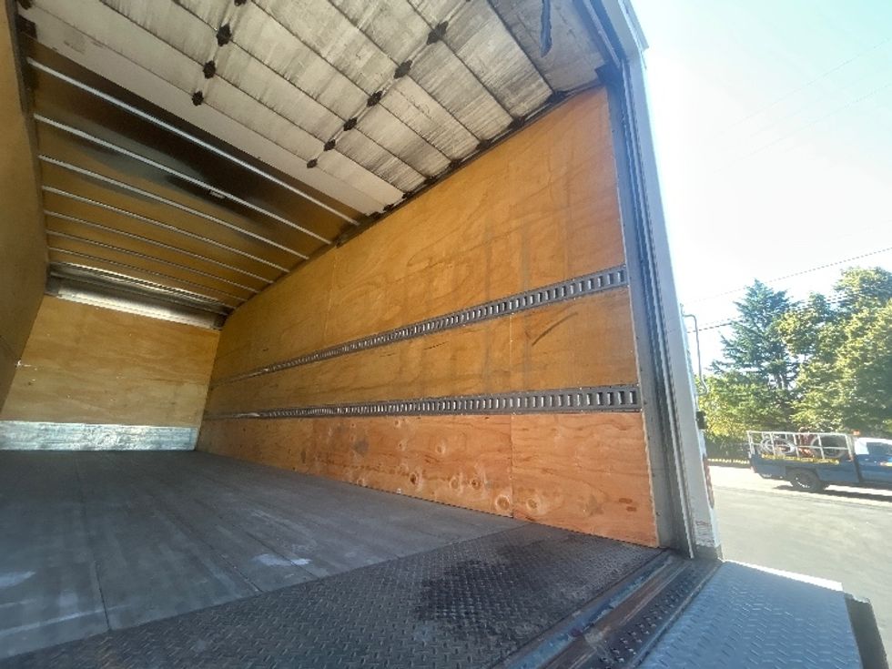 Medium Duty Box Truck-Light and Medium Duty Trucks-Freightliner-2022-M2-Portland-OR-185,837\n\t\tmiles-$ 67,750 - Image 12