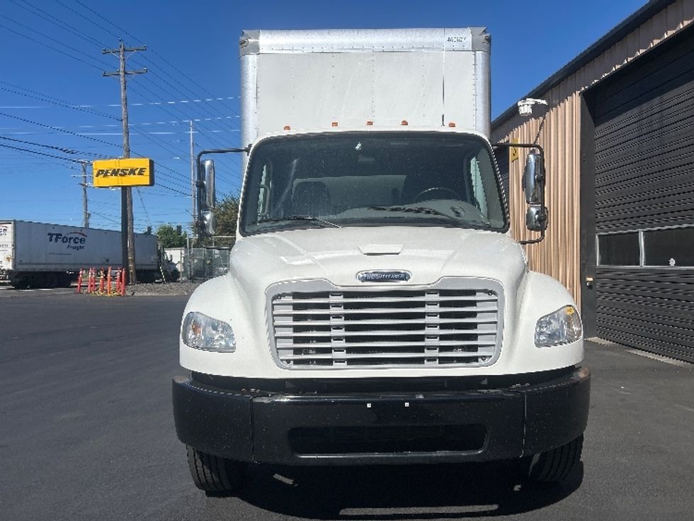 Medium Duty Box Truck-Light and Medium Duty Trucks-Freightliner-2022-M2-Portland-OR-185,837\n\t\tmiles-$ 67,750 - Image 2